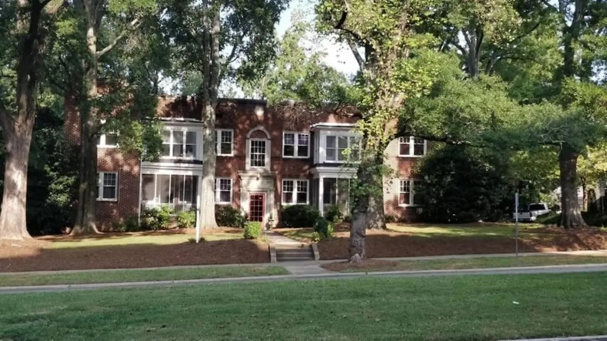Holiday home Modern 2Br Condo With Sunroom Near Uptown Charlotte